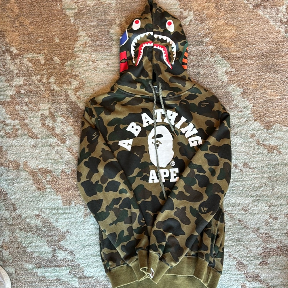 Bathing Ape Hooded Sweat Shirt Medium